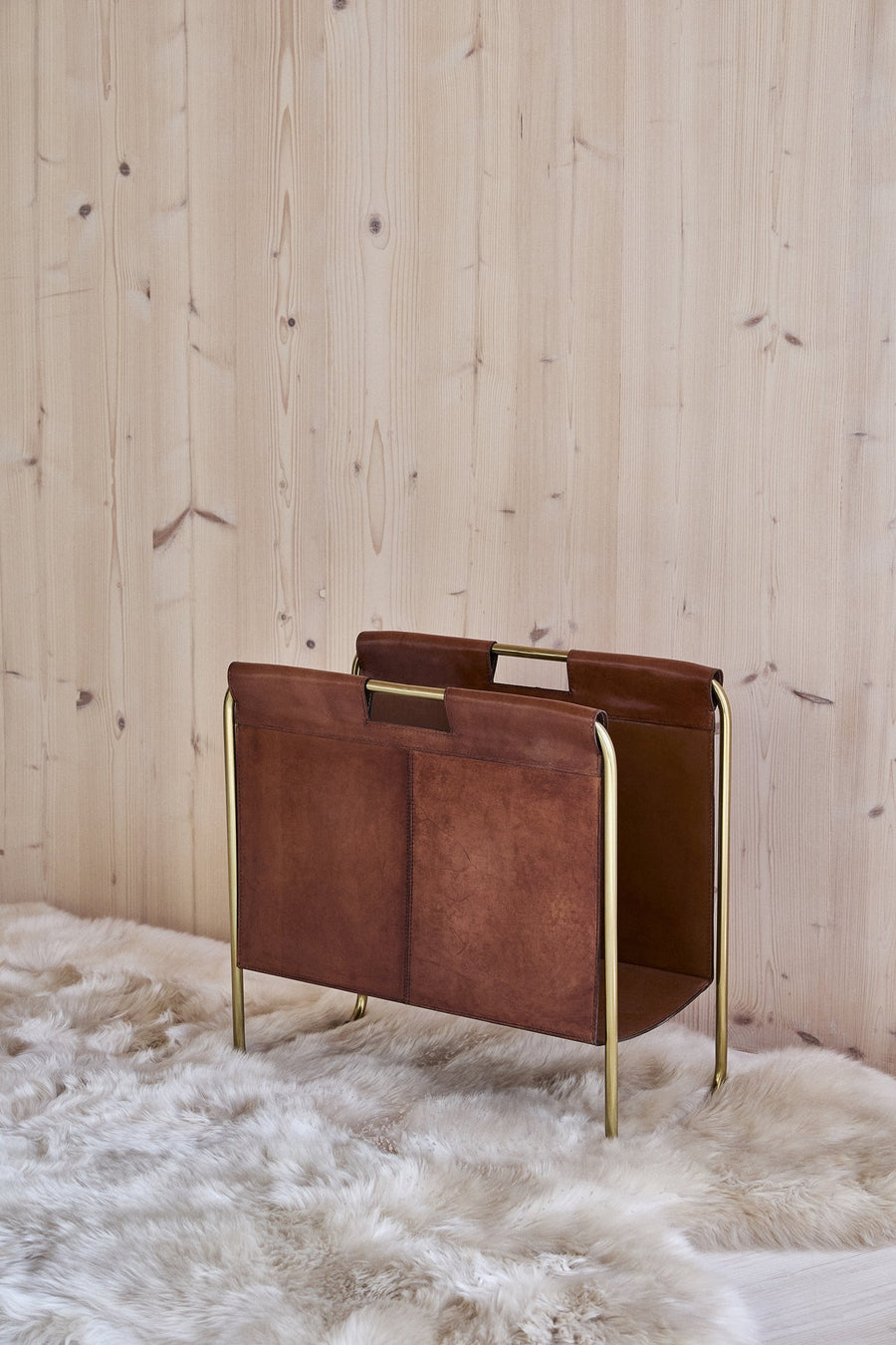 Magazine holder