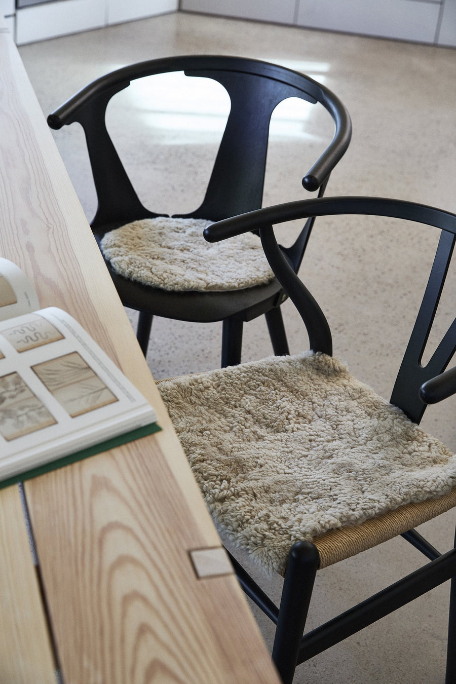 Short Wool Seat Cover | New Zealand | Ø34 cm