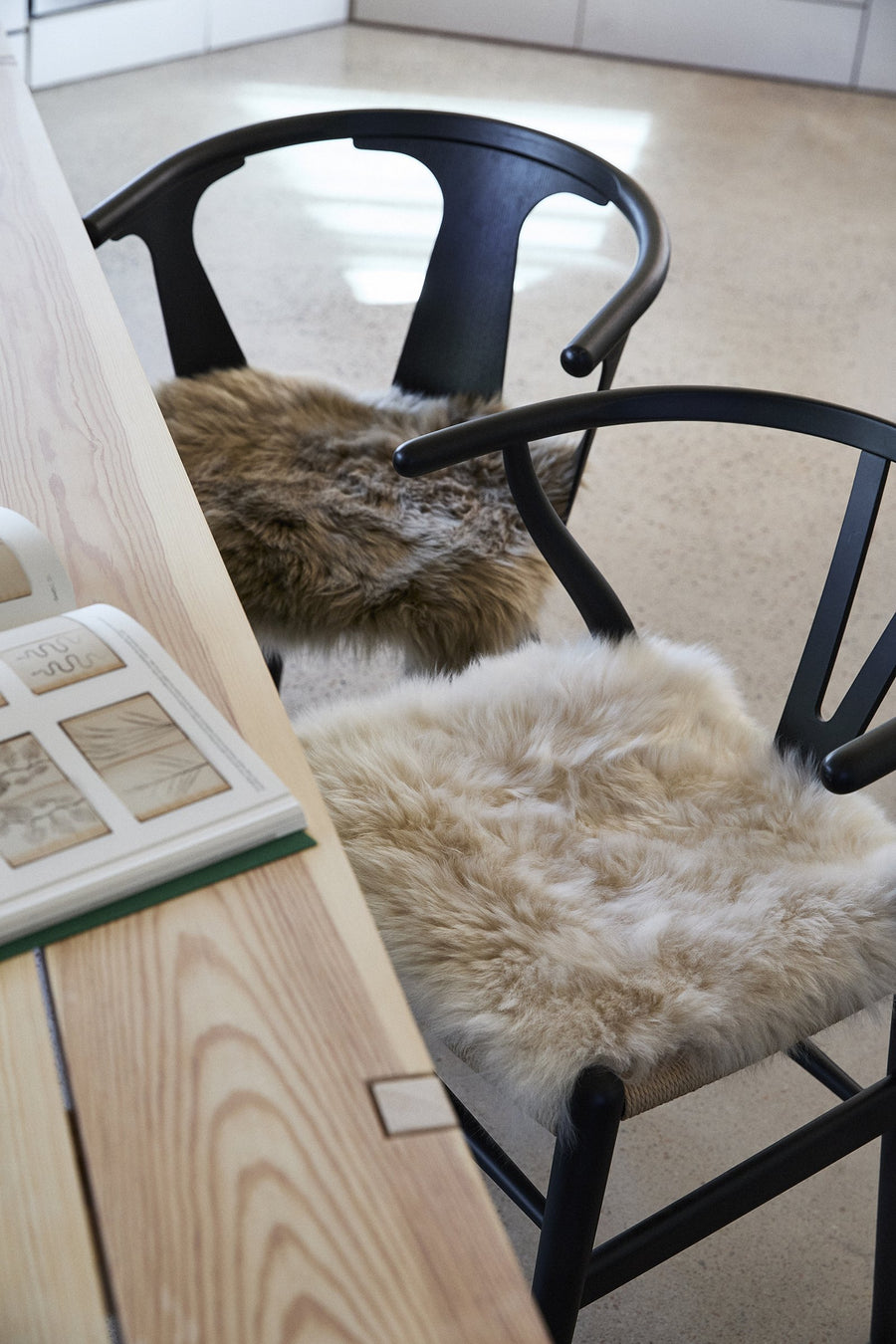 Long Wool Seat Cover | New Zealand | 40x40 cm